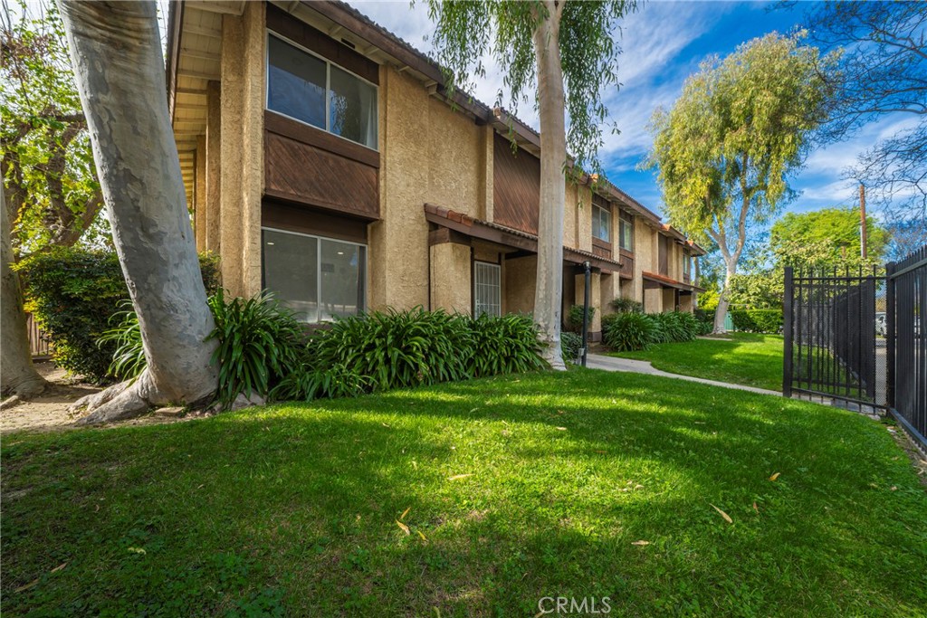 8347 Burnet Ave