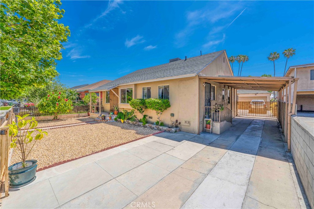 1508 Queensdale