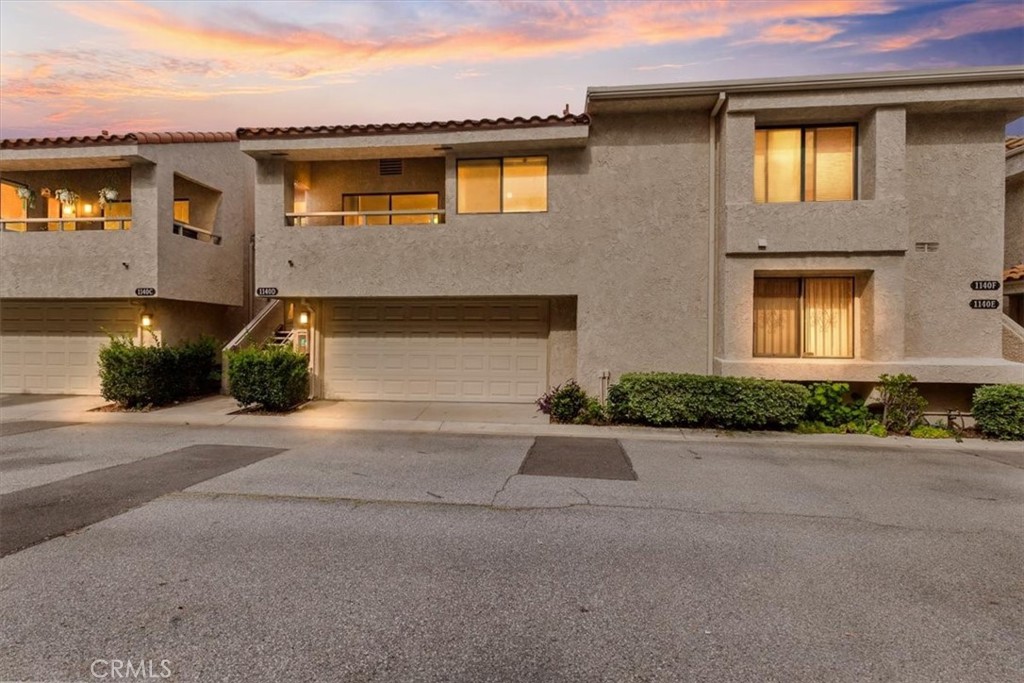 1140 Walnut Grove