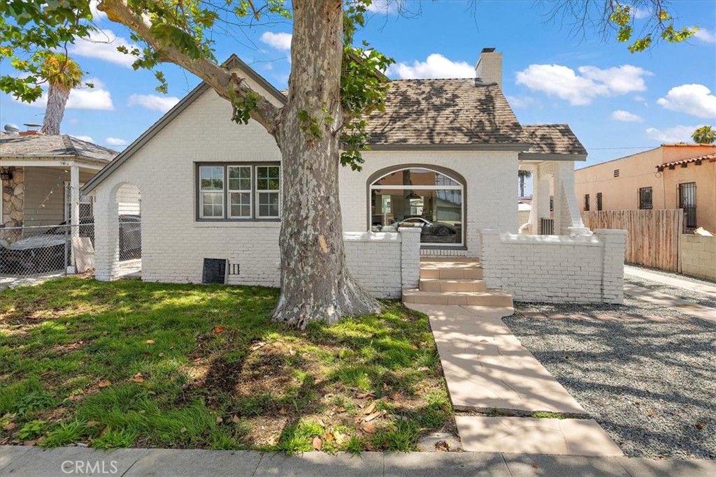 1218 Spring Avenue