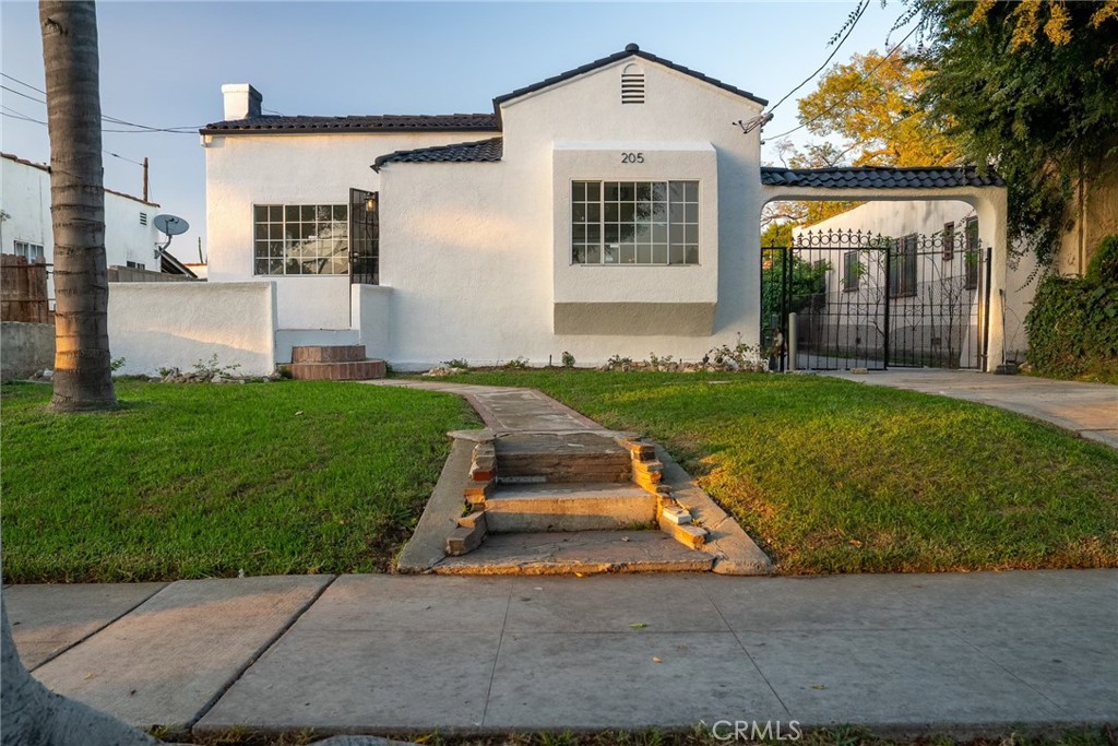 205 Hardy Street
