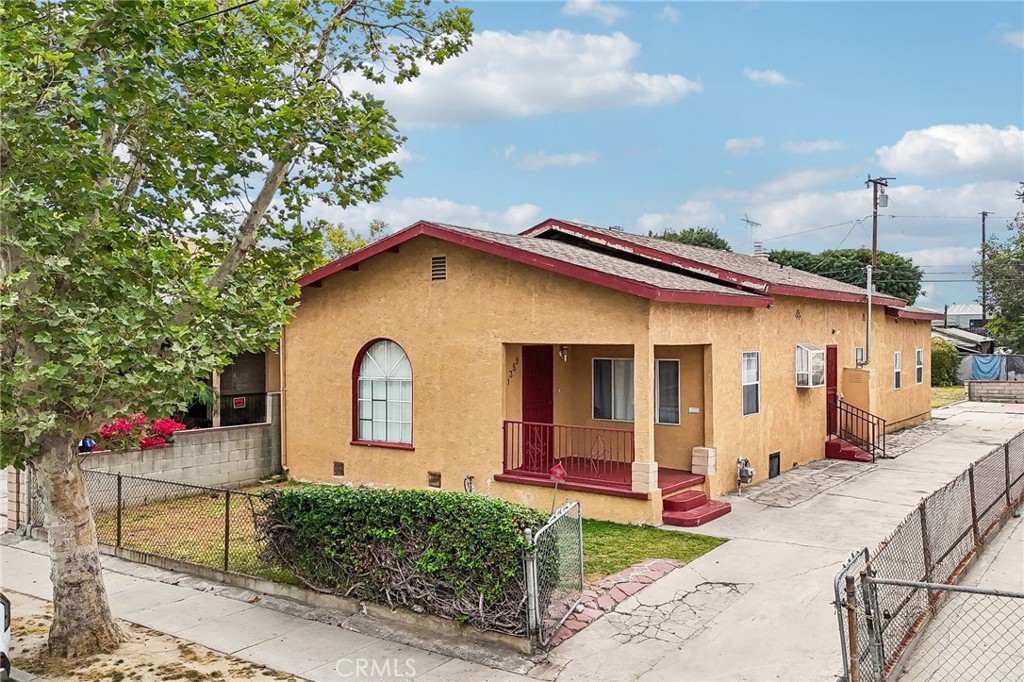 1359 Downey Road