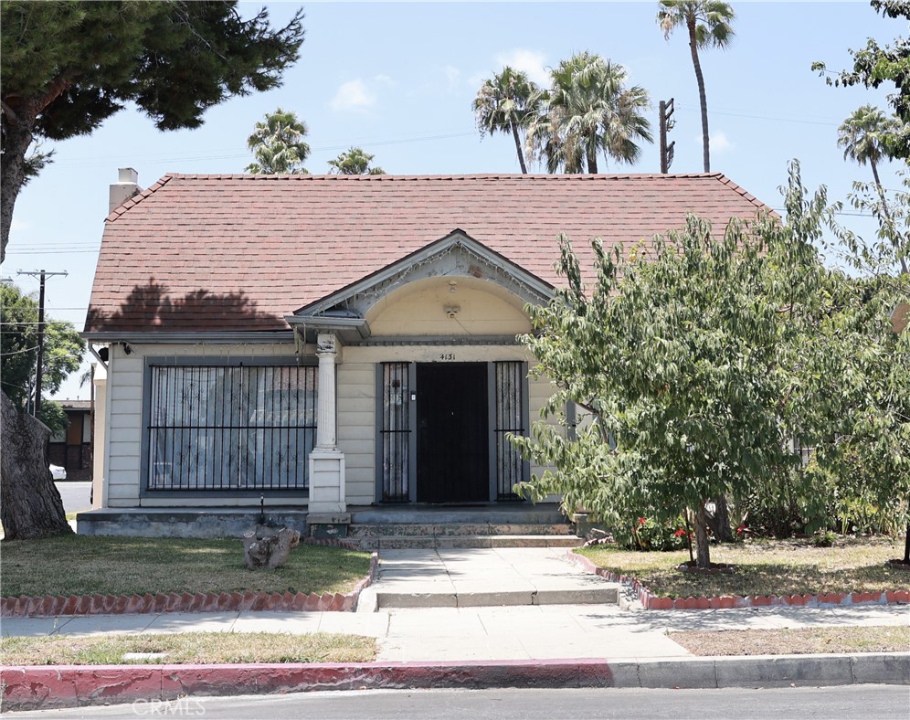 4131 Hobart Boulevard
