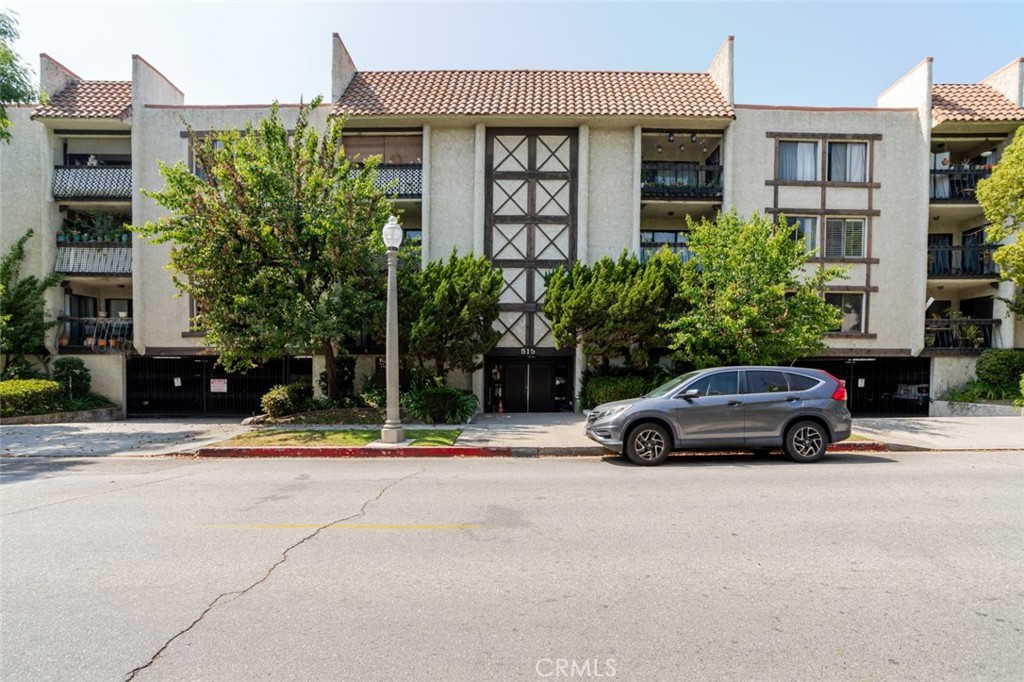 515 Jackson