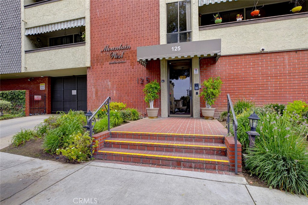 125 Mountain Street
