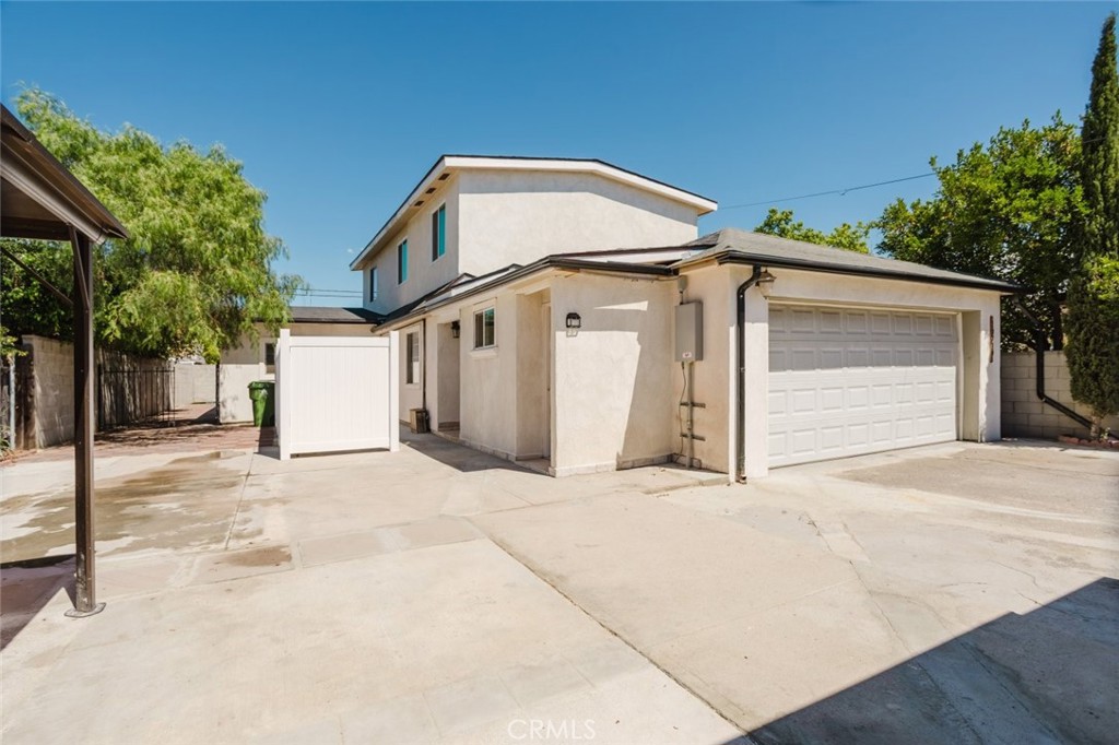 10721 Crockett