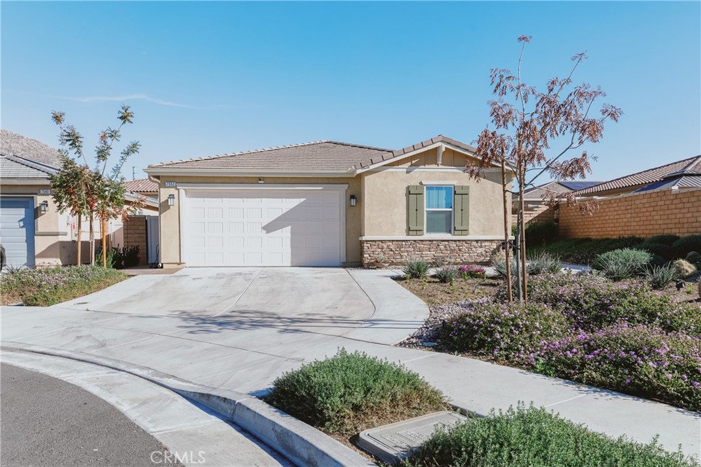 7552 Honeybell Court