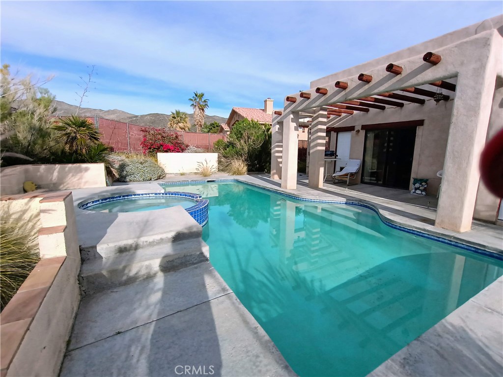 10111 Cactus Drive