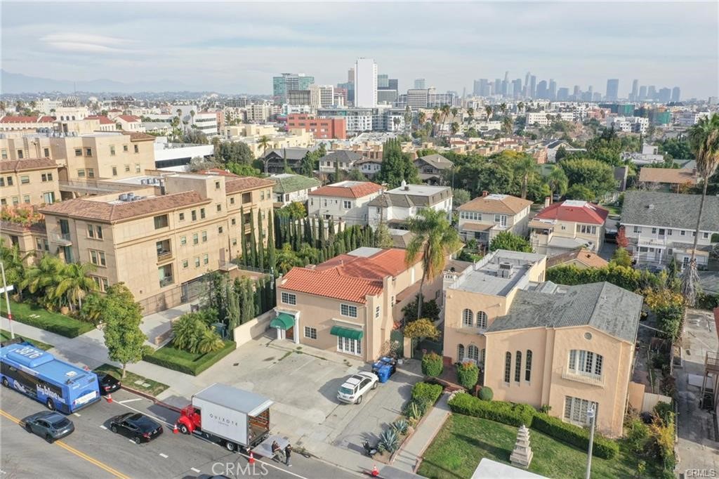 670 Crenshaw