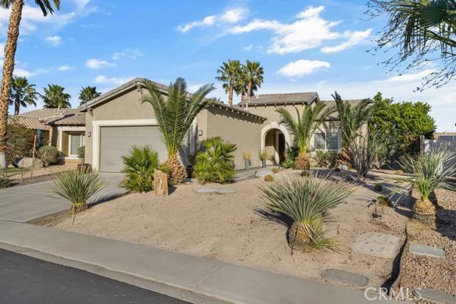 1114 Palmas Ridge