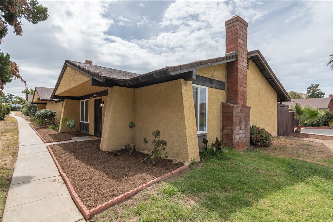 1231 Buena Vista