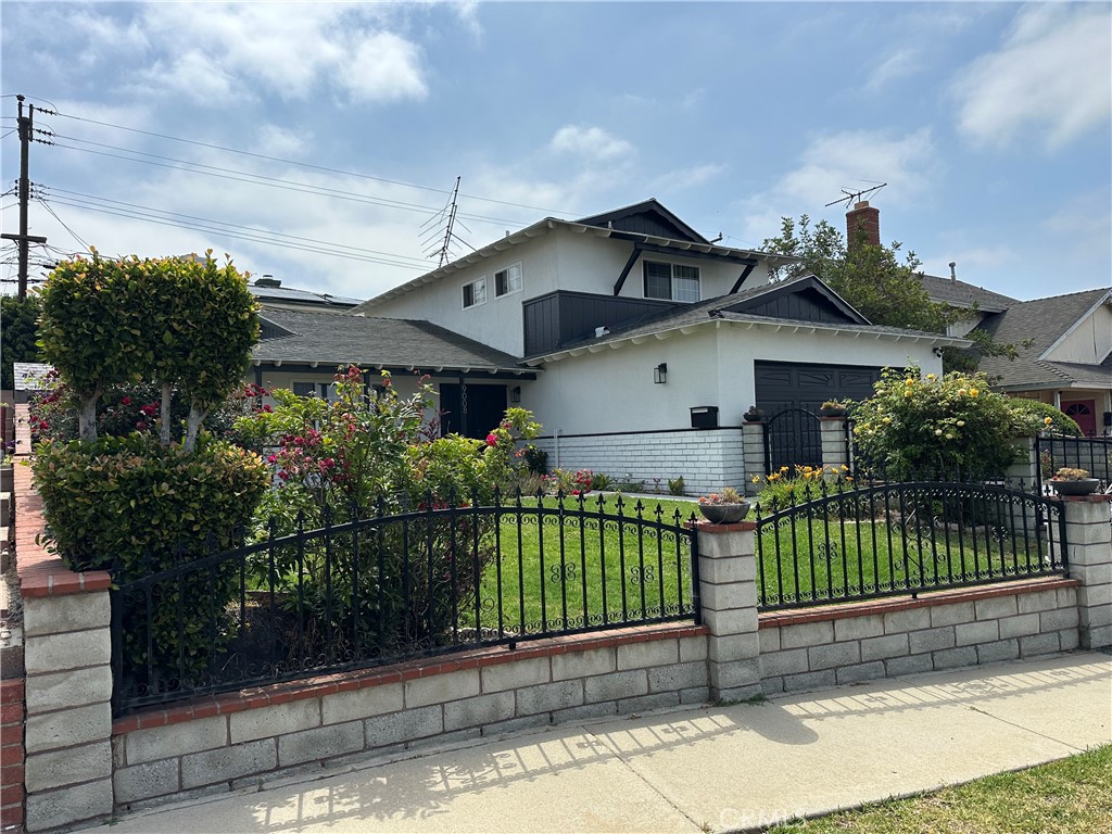 19008 Hillford