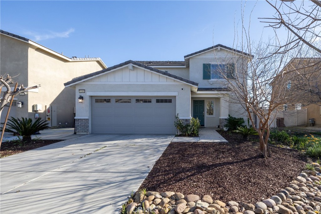 1180 Vista Montana