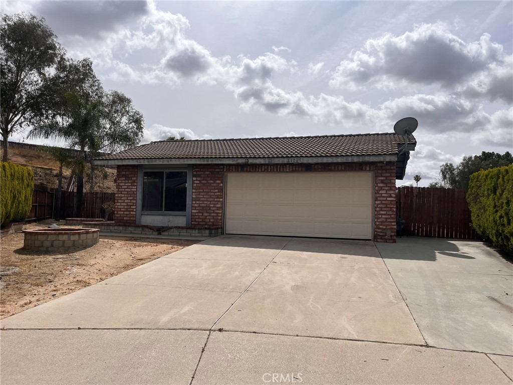 24709 Sunnyridge