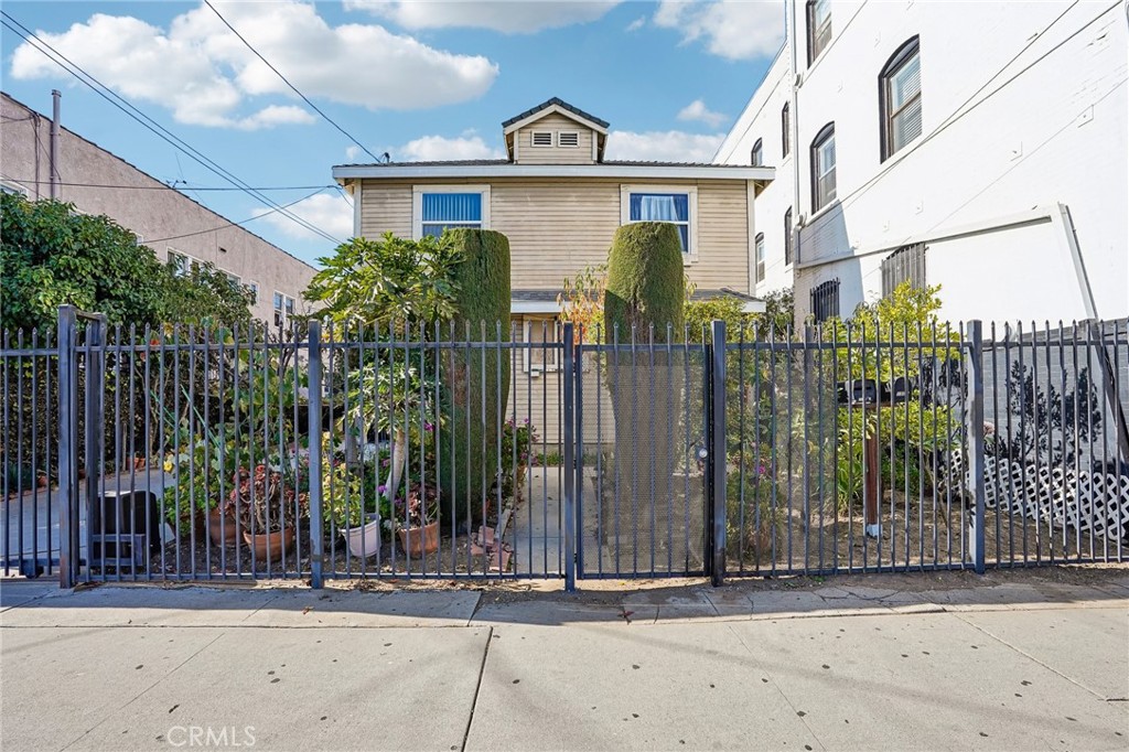 1503 Adams