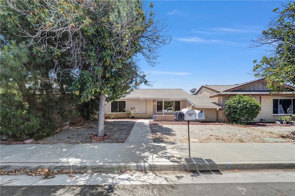 451 Magnolia Circle