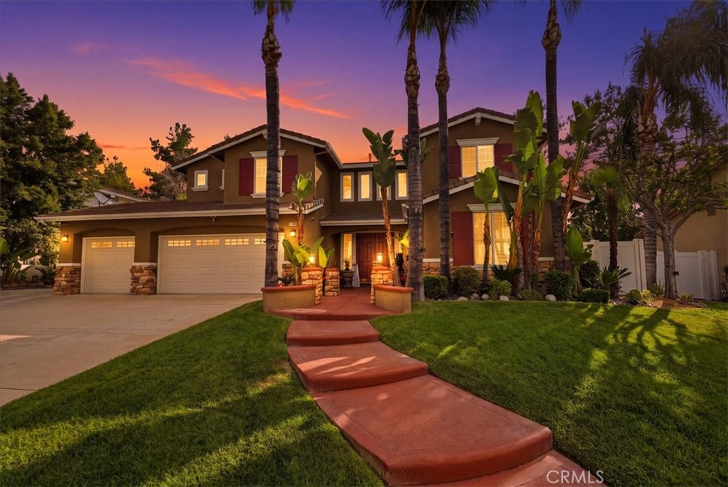 7984 Palm View