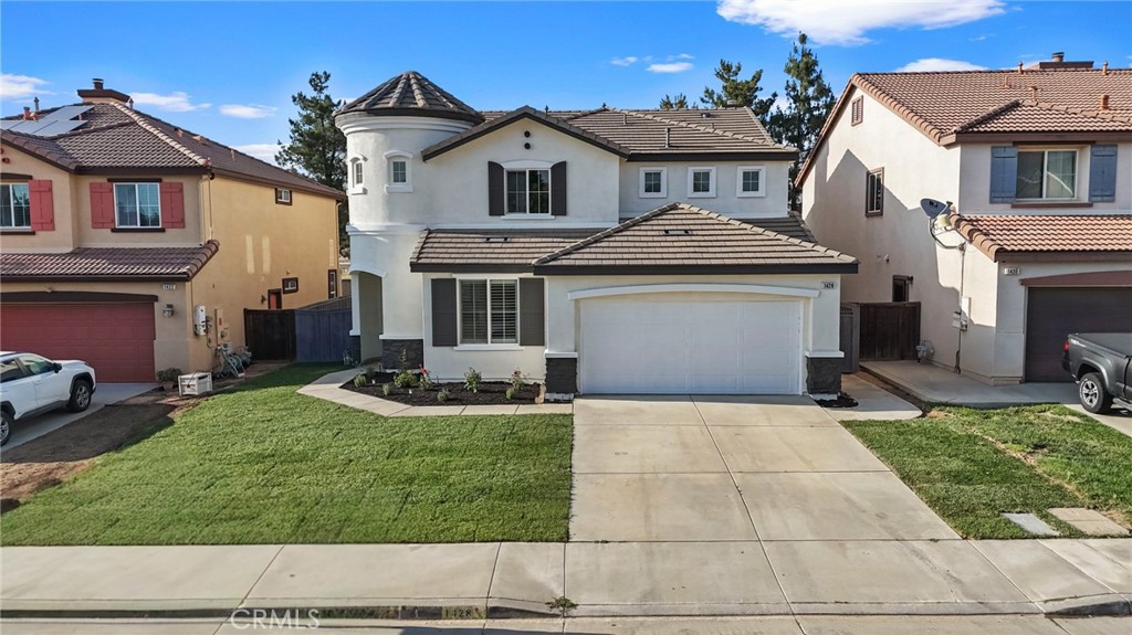 1428 Redwood St.