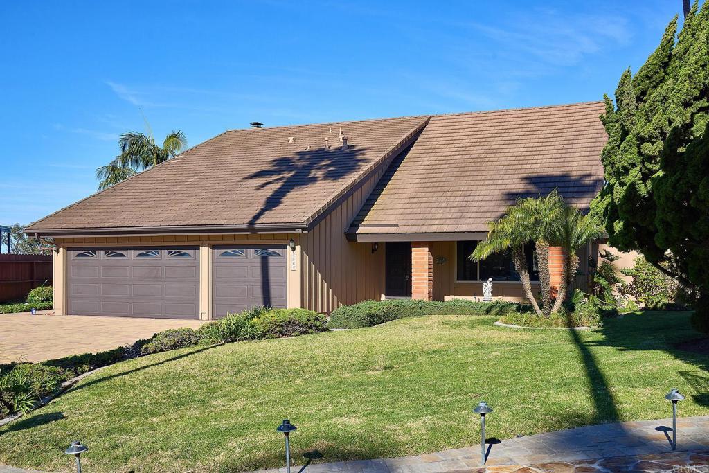 1068 Passiflora Avenue