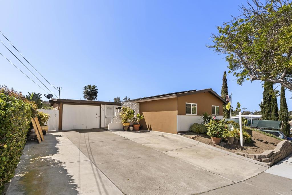 4657 Chateau Place