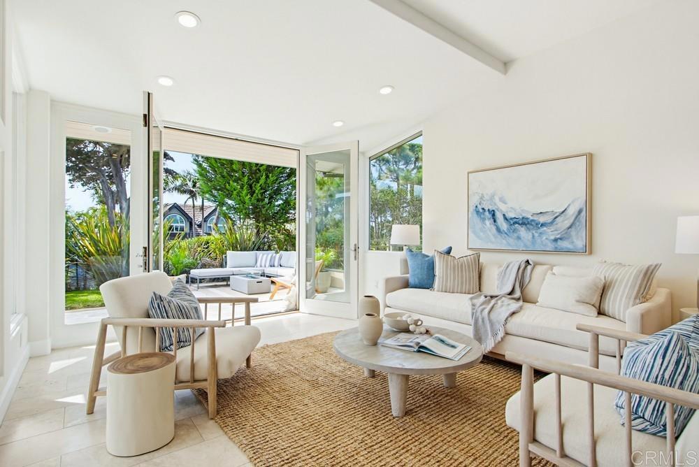 1407 Ocean  Ave