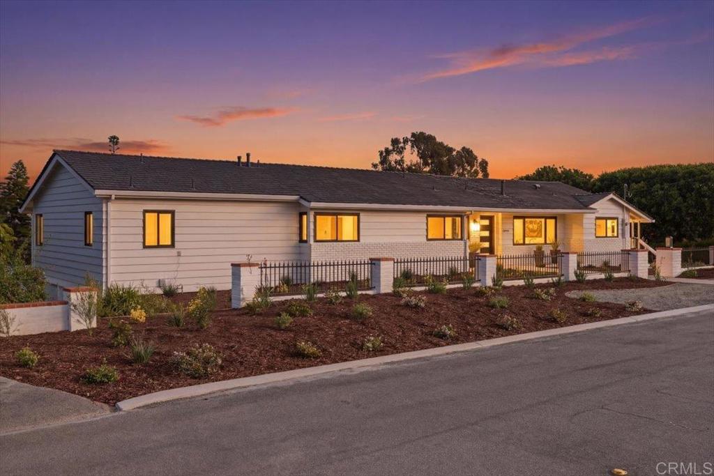 557 Canyon Drive