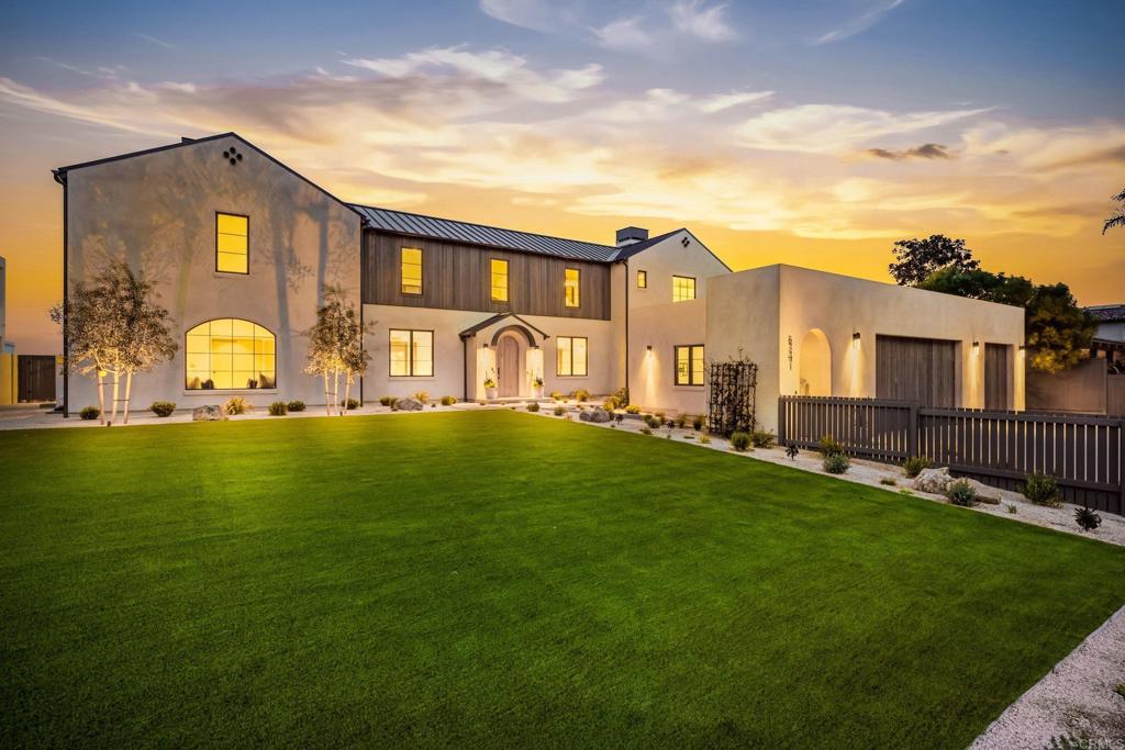 8341 La Jolla Scenic Drive