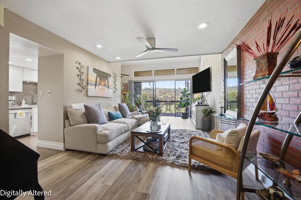2564 Navarra Drive