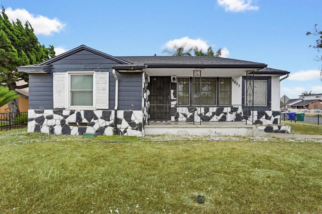 5653 Kelton Court