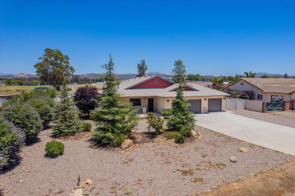 1208 Ledesma Ln