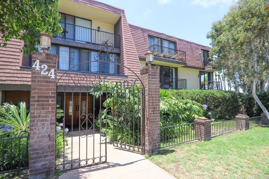 424 Stratford Court
