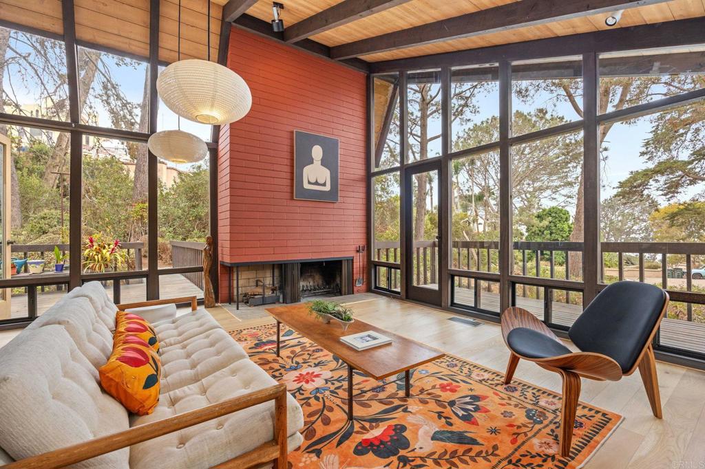 343 Serpentine Drive