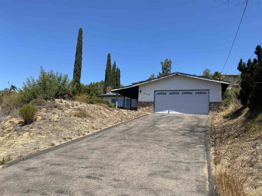 544 Barnaville Ln