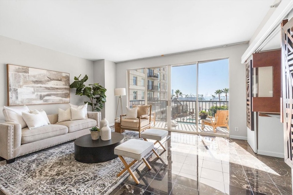 850 Ocean Boulevard