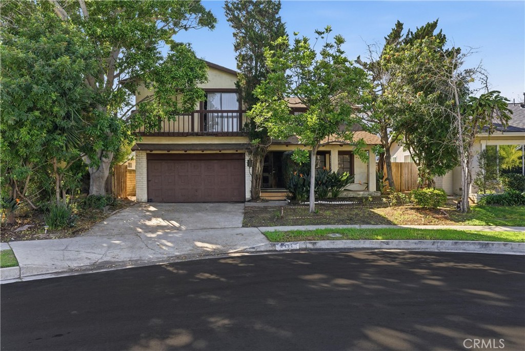 5111 Randall