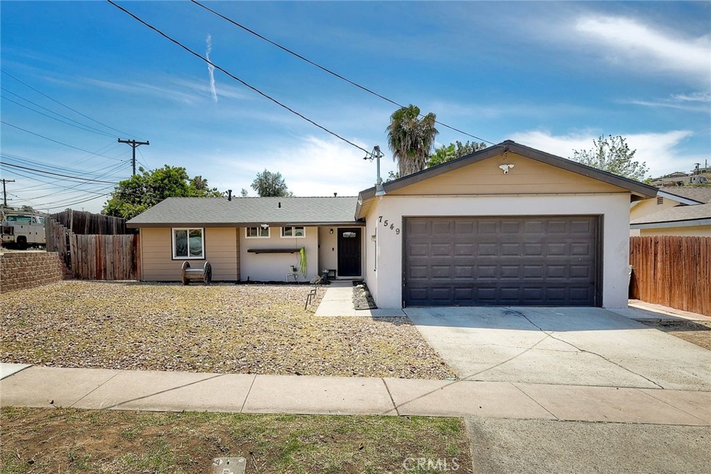 7549 Black Oak