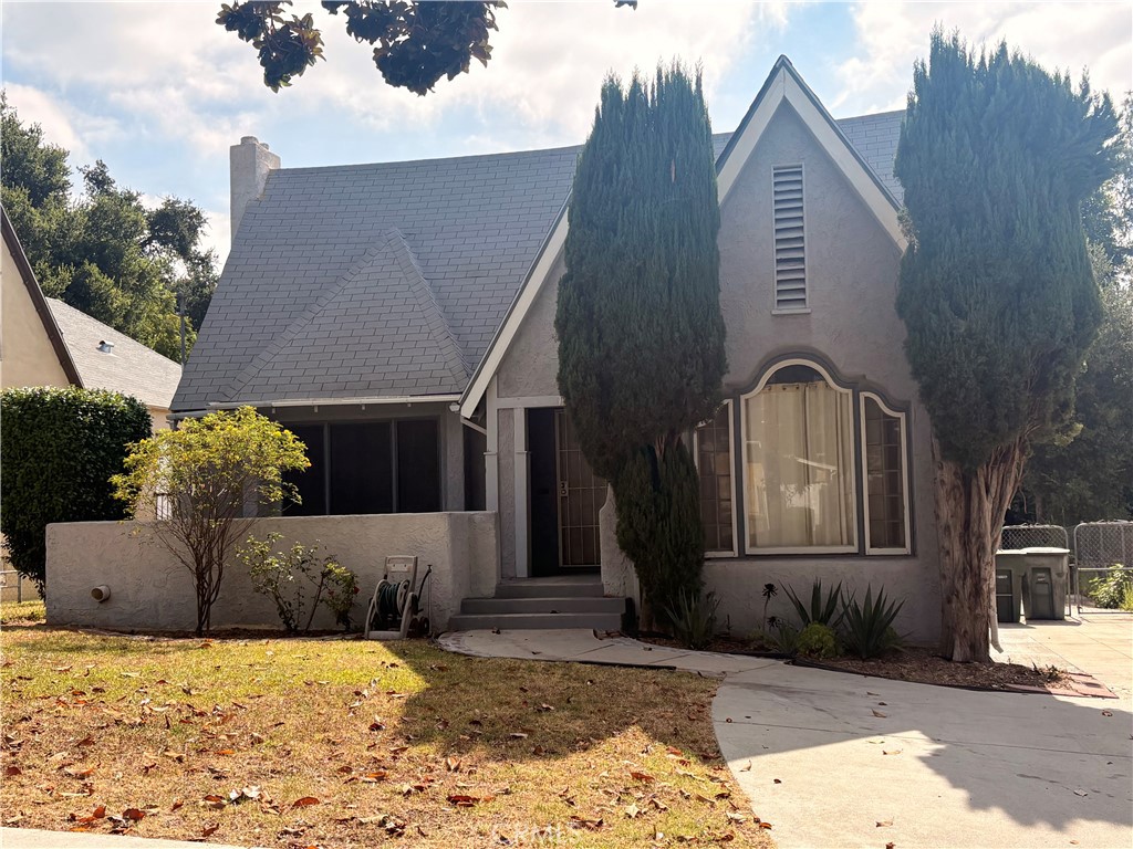 1250 El Molino Avenue