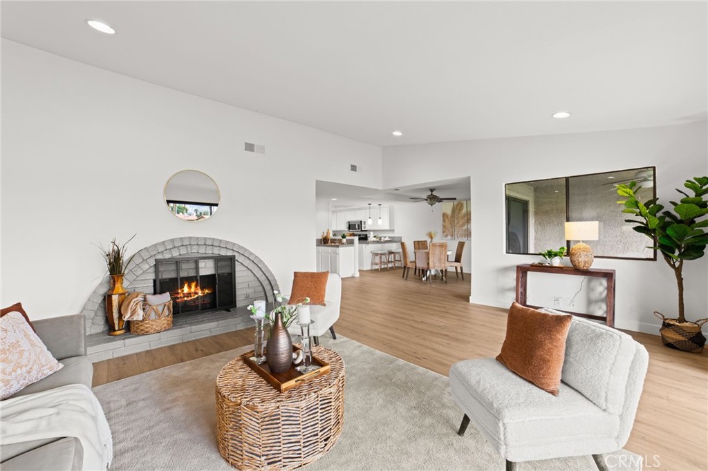 81 Camino Arroyo