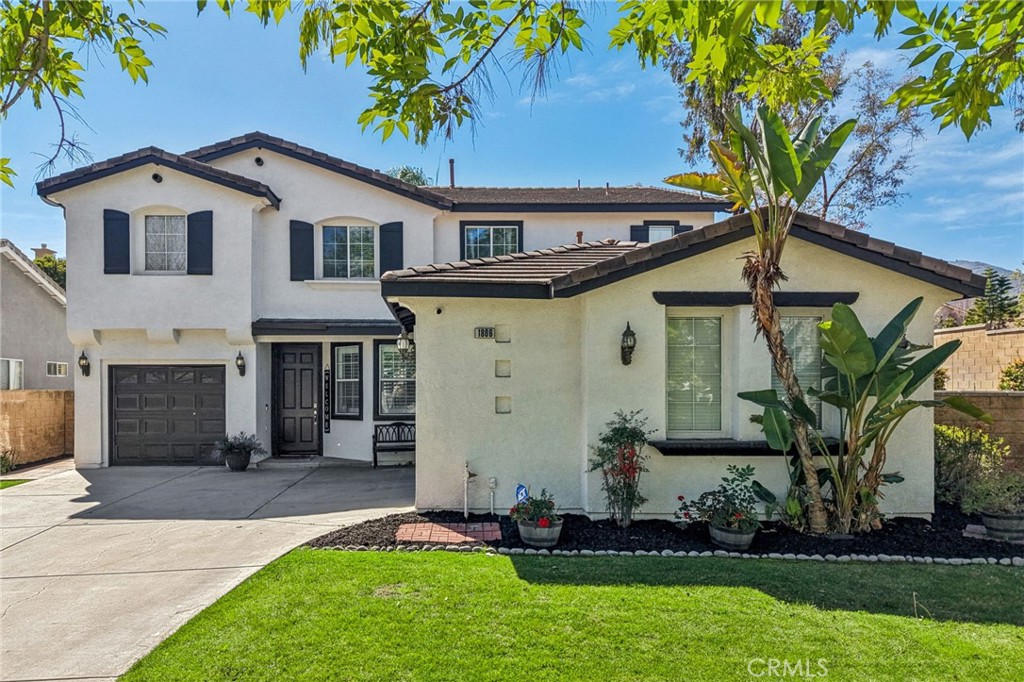1806 Riverstone
