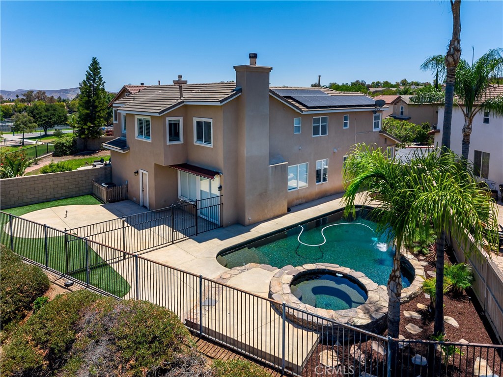 3306 Rochelle