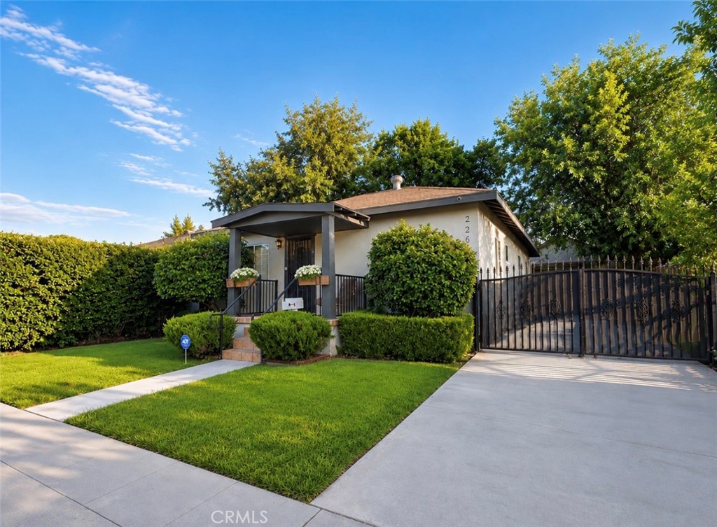 220 Kendall