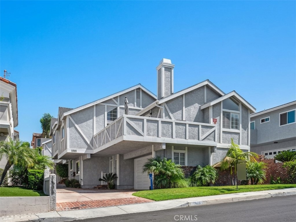 1805 Carnegie Lane
