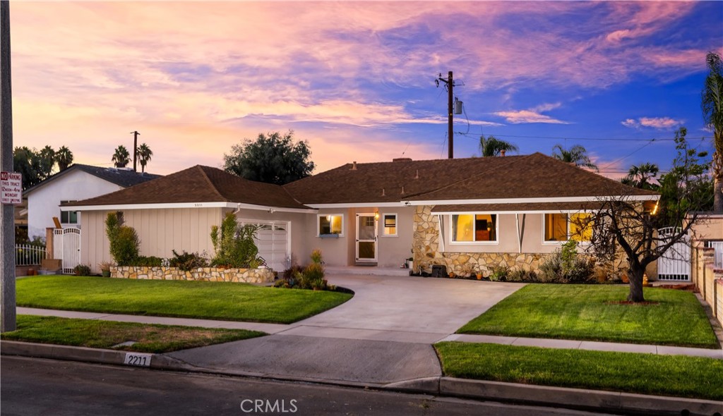 2211 Romneya Drive
