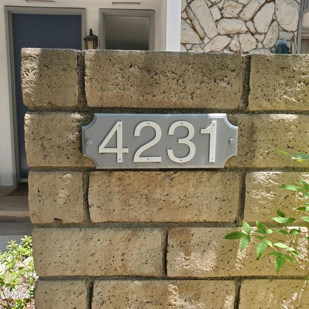 4231 Sarah Street