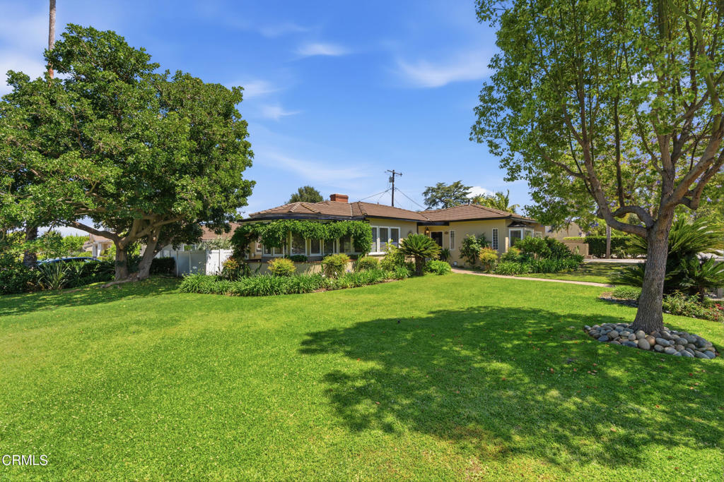 958 Hugo Reid Drive