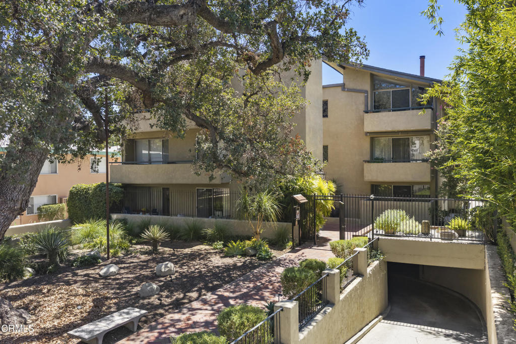 960 San Pasqual
