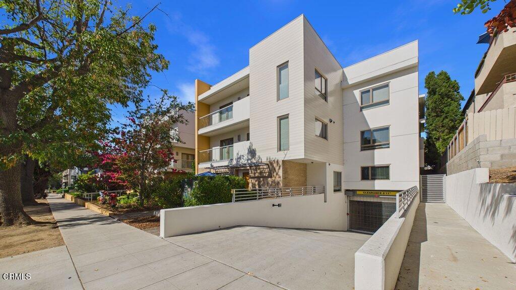 137 Wilson Avenue