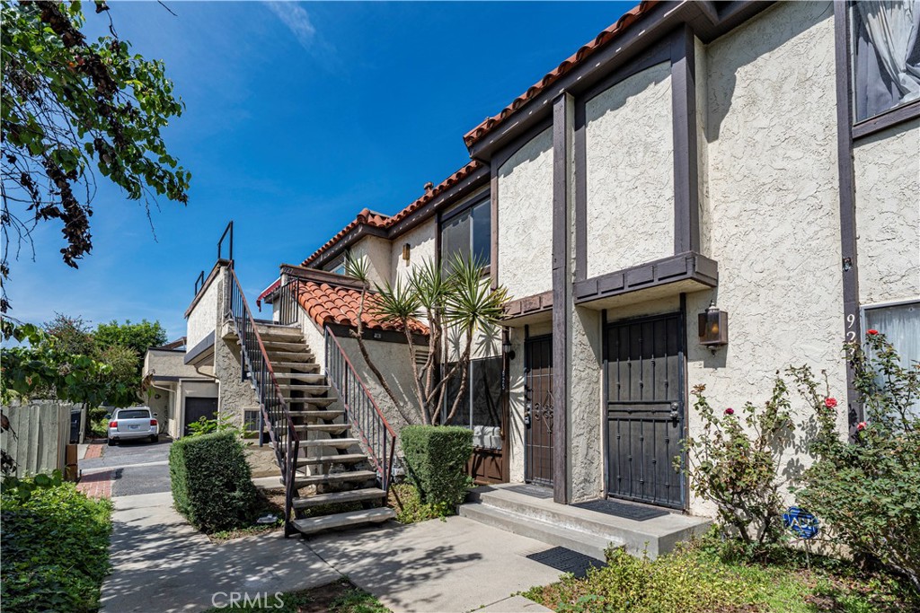925 Cabrillo Drive