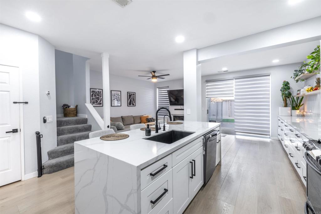 2179 Lago Ventana