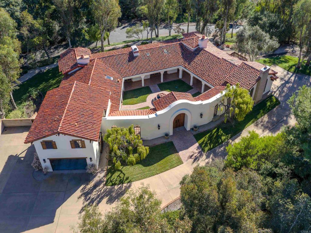 5443 Calzada Del Bosque